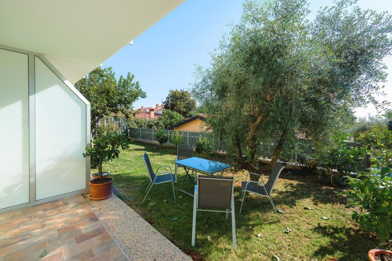 Andrea House With Apartments Умаг Экстерьер фото