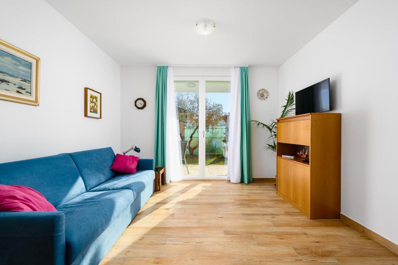 Andrea House With Apartments Умаг Экстерьер фото