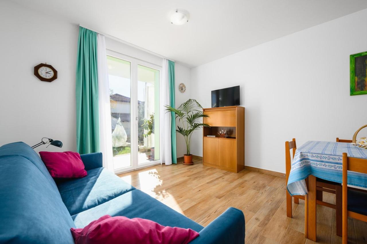 Andrea House With Apartments Умаг Экстерьер фото