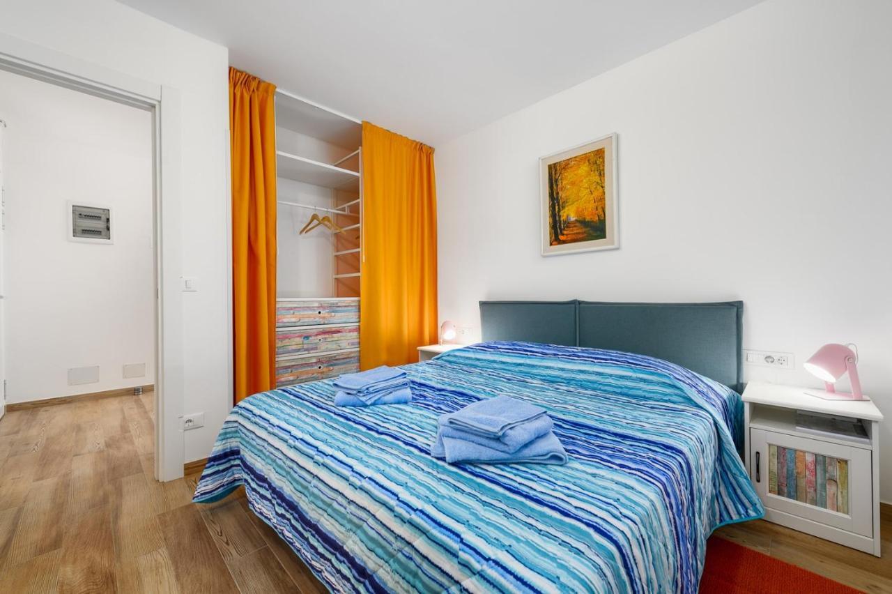 Andrea House With Apartments Умаг Экстерьер фото