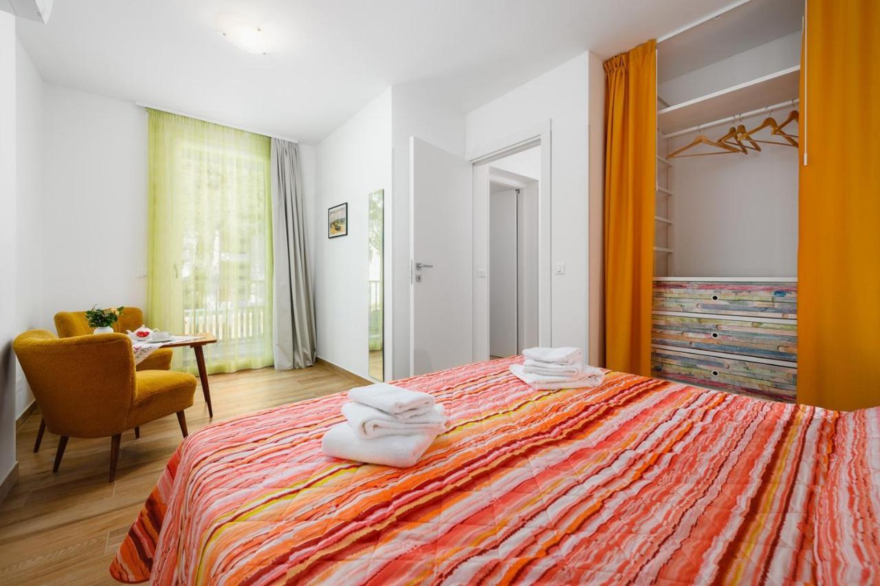 Andrea House With Apartments Умаг Экстерьер фото