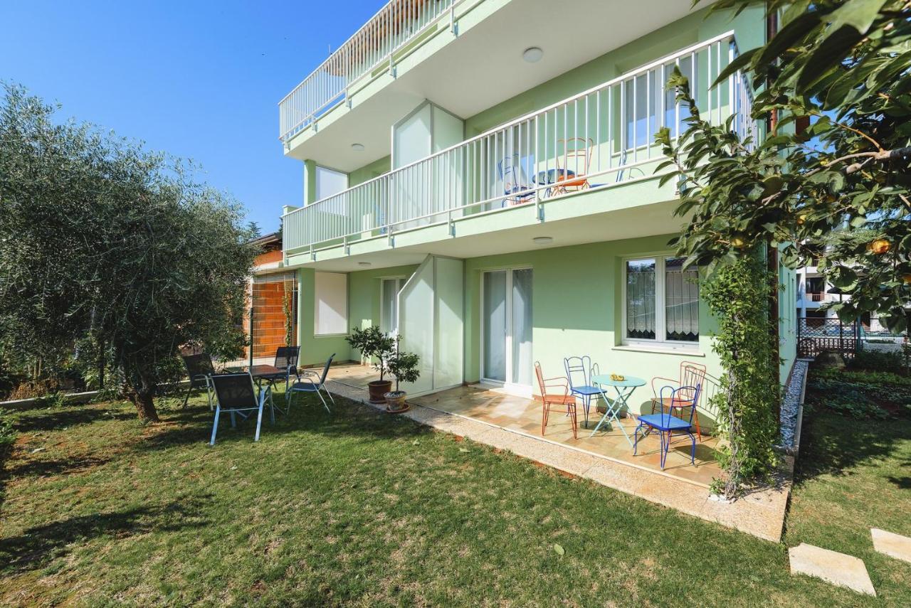 Andrea House With Apartments Умаг Экстерьер фото